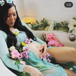 Maternity photo outfit